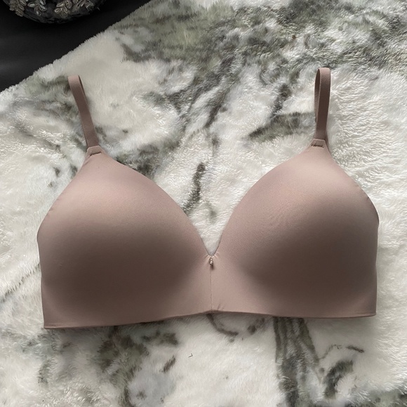 Montelle Intimates Wireless Brassieres, 30E - Picture 2 of 6